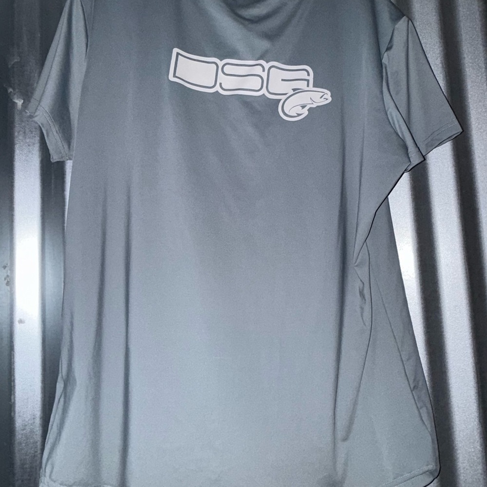 DSG Ladies Short Sleeve Tee LOT of 2